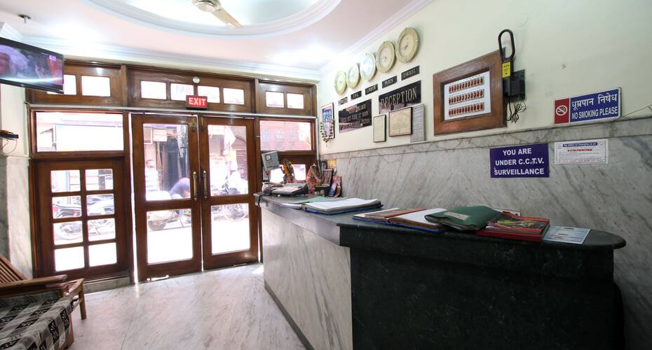 Queen Palace, New Delhi 4